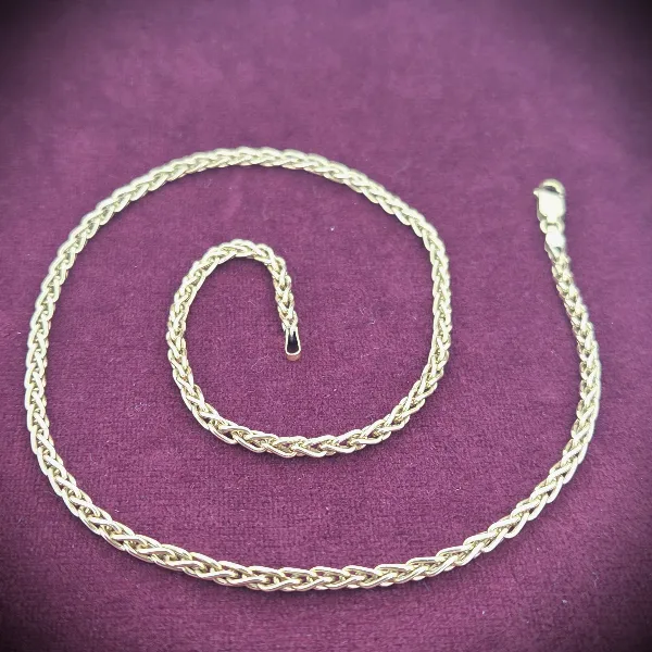 9ct-yellow-gold-spiga-wheat-chain -necklaces