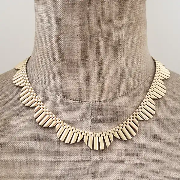 Exquisite Cleopatra Necklace in 9ct Yellow Gold-9ct-yellow-gold-stunning-cleopatra-necklace.webp