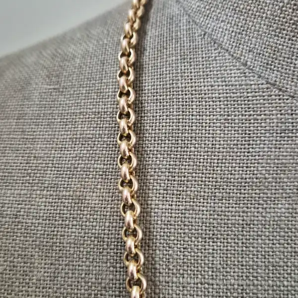 Vintage 24 Inch Yellow Gold Belcher Chain-9ct-yellow-gold-vintage-belcher-necklace.webp