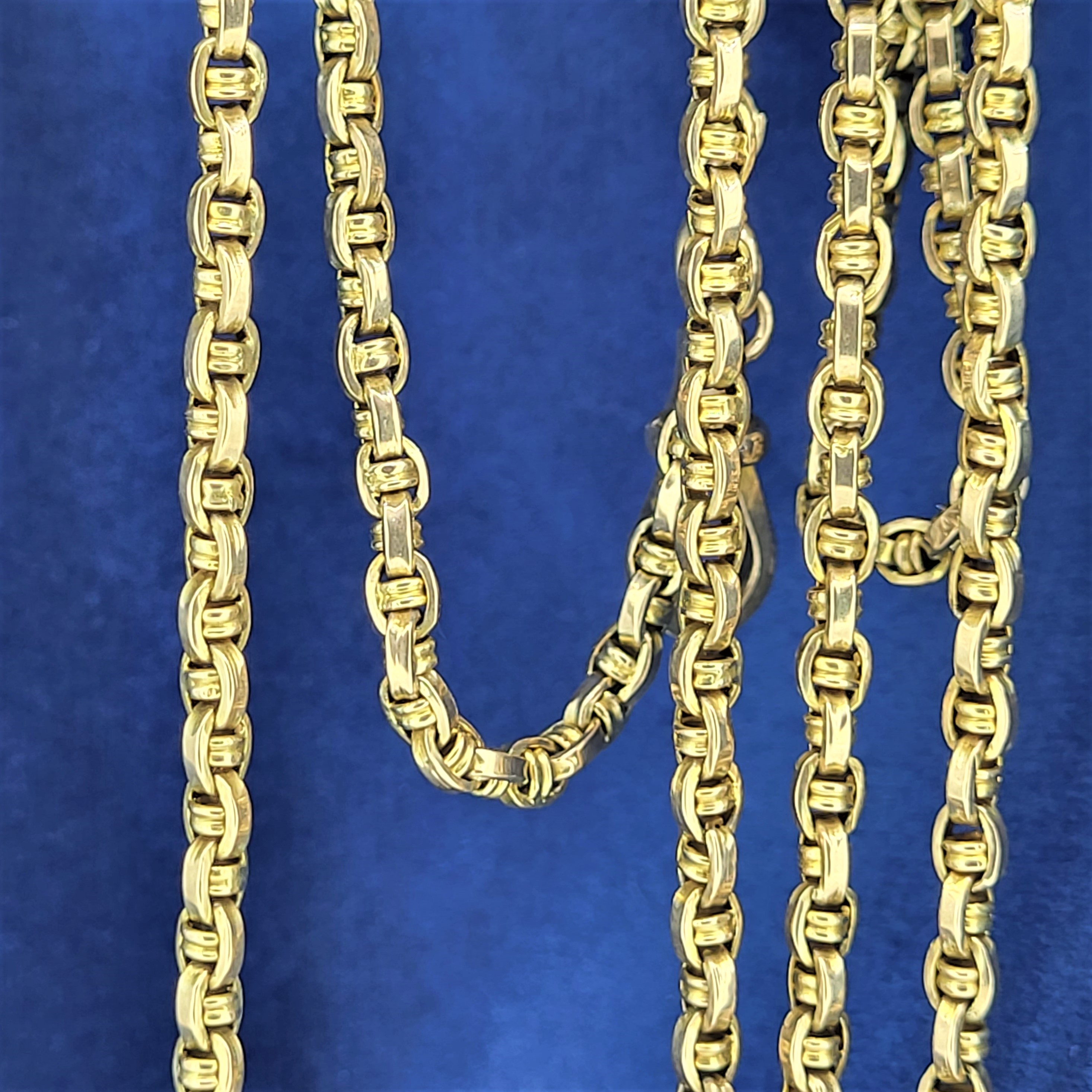 img/jewellery/necklacesanchor-link-longuard-chain.jpg