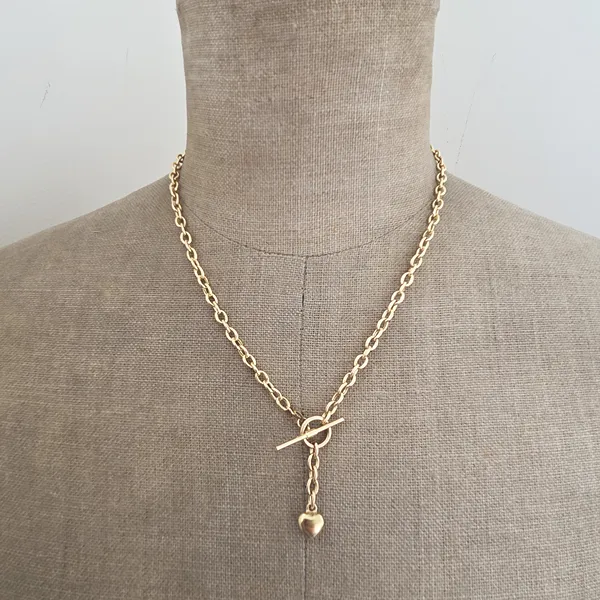 9ct Gold Cable Link Necklace with T-Bar and Heart-Left View 