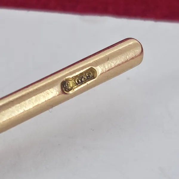 Date 1905! 14ct/15ct Yellow Gold Antique Trombone and Twist Link Albert Chain- Magnified 