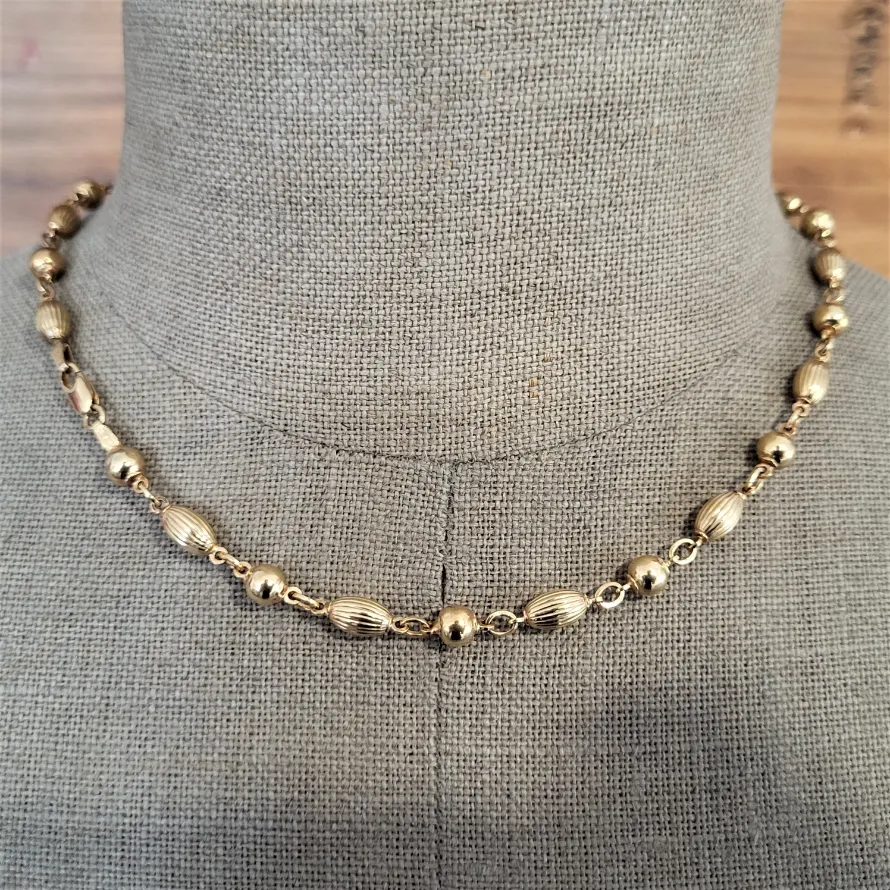 A Lovely, Polished 9ct Yellow Gold Fancy Link Necklace -fancy-9ct-chain-dublin-ireland.webp