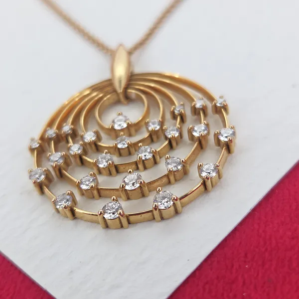 18ct Rose Gold Diamond Scatter Pendant- Close Up 