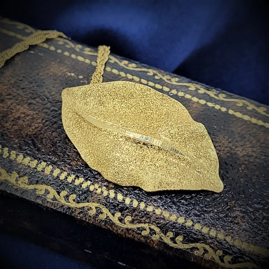 18ct Gold Leaf Pendant & Chain-frosted-gold-leaf-pendant.webp