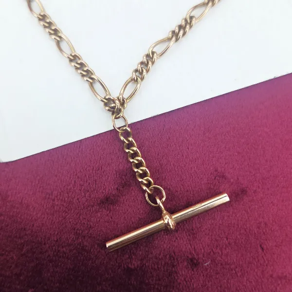Rose Gold T-Bar Figaro Necklace- Close Up 