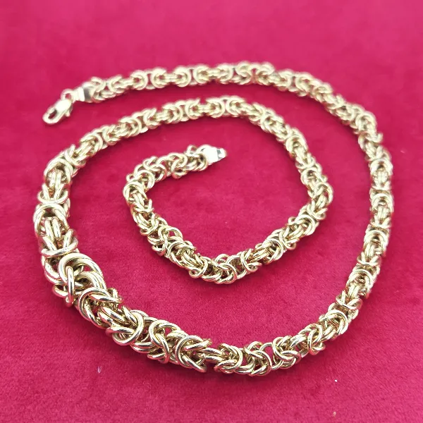 Vintage 9ct Gold Graduated Byzantine Necklace- Front View 
