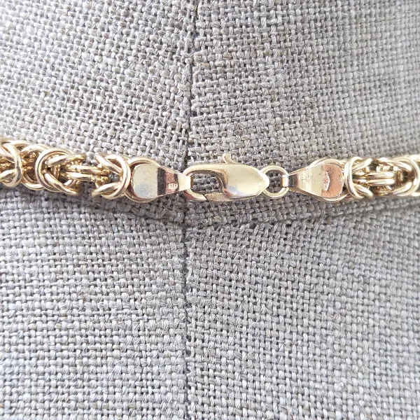 Vintage 9ct Gold Graduated Byzantine Necklace-Small 