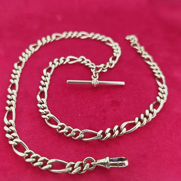 Vintage 9ct Yellow Gold Figaro Necklace- Front View 