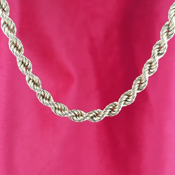 Vintage 9ct Yellow Gold Rope Necklace- Close Up 