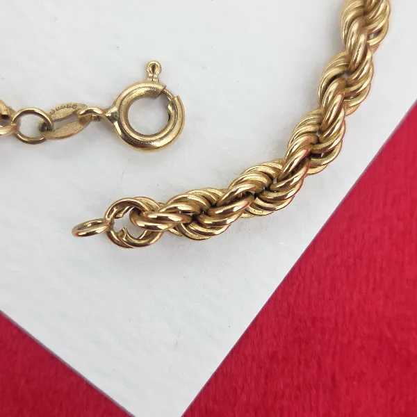 Vintage 9ct Yellow Gold Rope Necklace- Magnified 