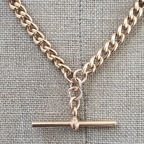 Lightweight Vintage 9ct Yellow Gold Albert Chain with T-Bar-vintage-hollow-albert-in-9ct-yellow-gold.webp