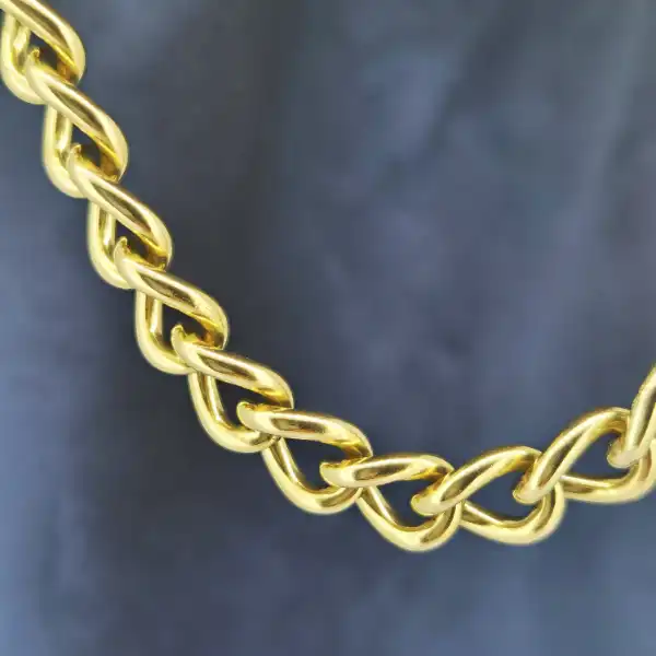 Heavy 9ct Gold Curb Chain with Rolling and Removable T-Bar-heavyweight-albert-chain-in-9ct-yellow-gold.webp