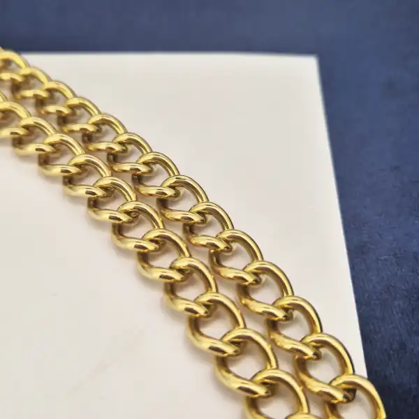 Heavy 9ct Gold Curb Chain with Rolling and Removable T-Bar-heavyweight-albert-chain-in-9ct-yellow-gold.webp