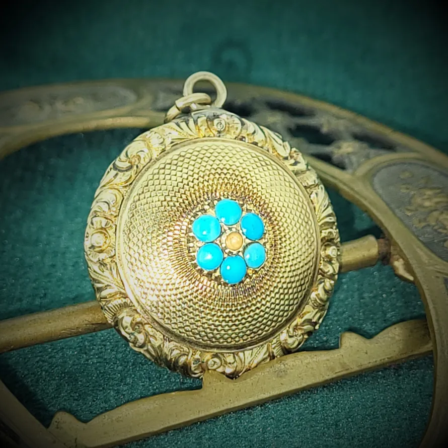 Antique Diamond Necklaces and Pendants                                                  