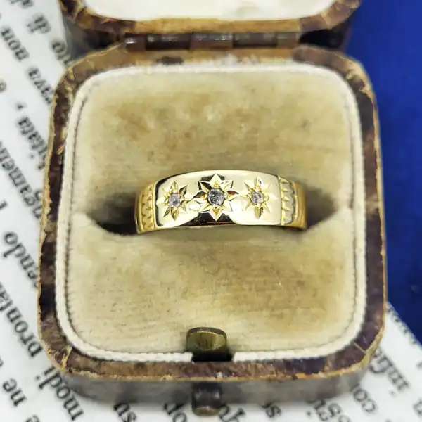 Date 1899! 18ct Antique Diamond Ring-18ct-antique-diamond-ring-from-1899.webp