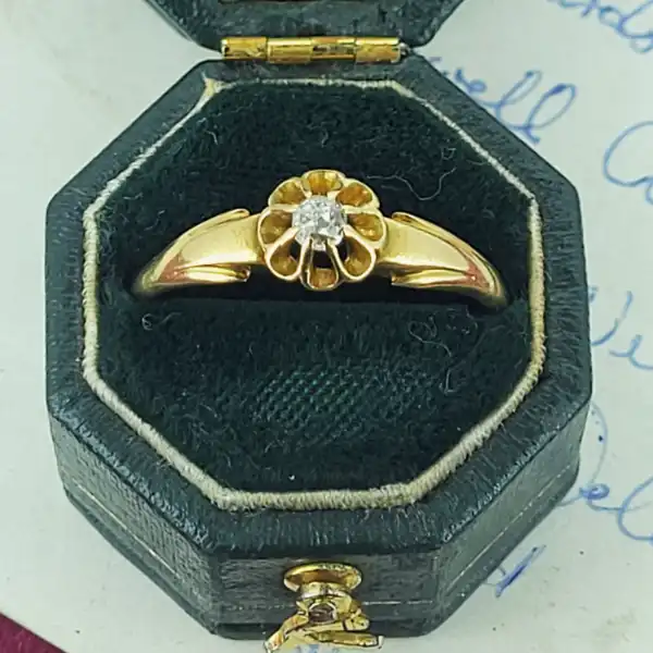 Antique 18ct Ring with Single Diamond-18ct-gold-antique-old-cut-diamond-ring.webp