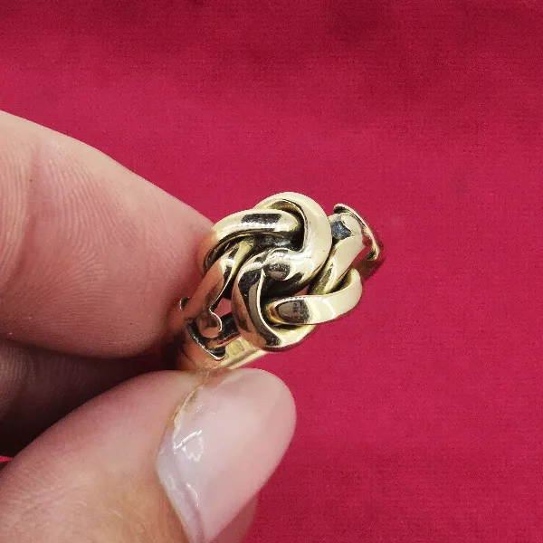 Date 1913! 18ct Gold Gents Ring-18ct-gold-gents-knot-ring-1913.webp