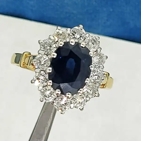 Vintage 3.00ct Sapphire & Diamond Cluster-18ct-gold-sapphire-and-diamond-cluster-ring-4cts.webp