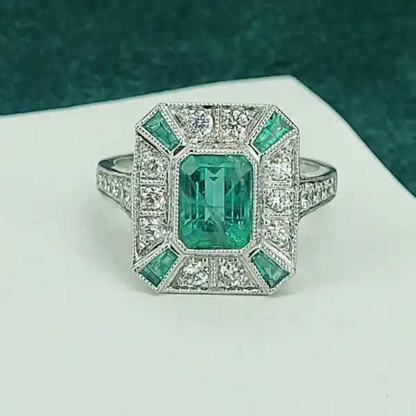 18ct White Gold Art Deco Emerald & Diamond Ring-18ct-white-gold-art-deco-emerald-dia-ring-size-o.webp