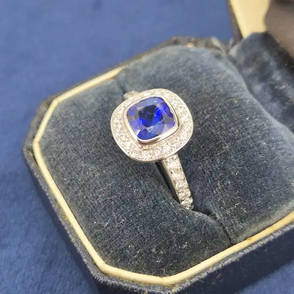 18ct White Gold Diamond and Tanzanite Ring-18ct-white-gold-tanz-and-diamond-cluster-ring.webp