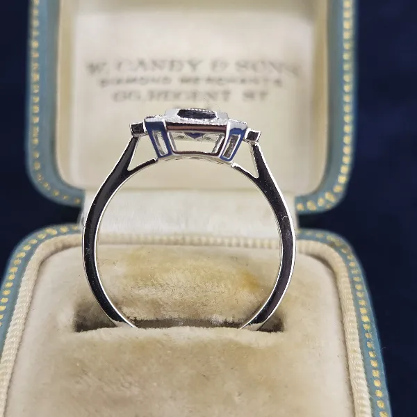 18ct White Gold Diamond & Sapphire Ring-Original 