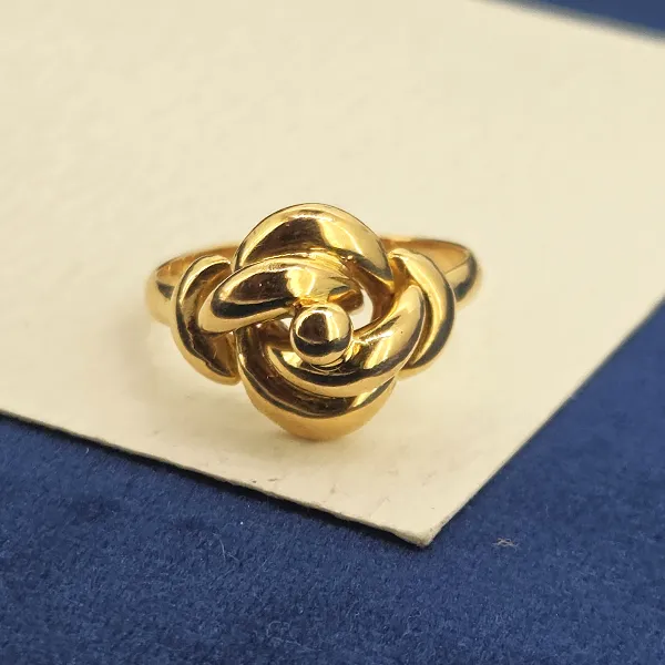 18ct Yellow Gold Italian Knot Ring- Front View 