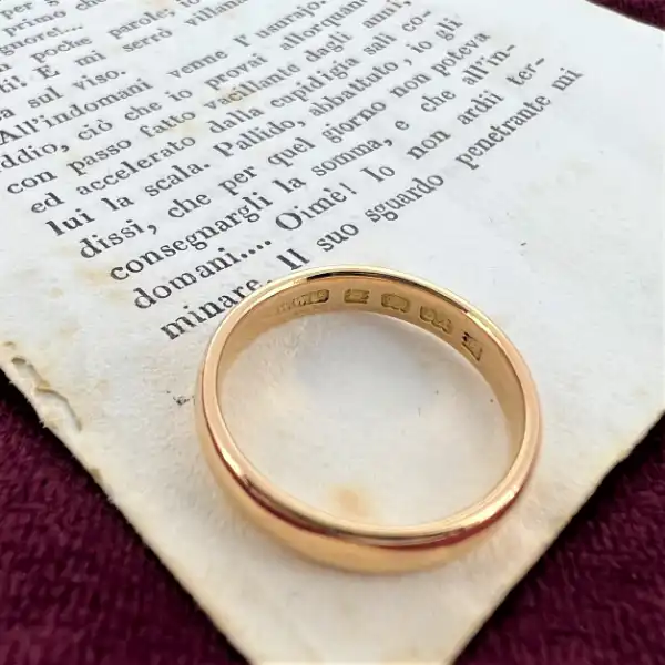 Date 1935! 22ct Ladies Wedding Ring-22ct-ladies-medium-wed-ring-1935.webp