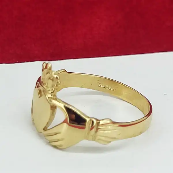 9ct Gold Claddagh Ring - Large-9ct-gold-large-claddagh-ring-size-r.webp