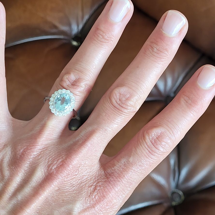 img/jewellery/ringsaquamarine-and-diamond-cluster-ring-malahide-dublin.jpg