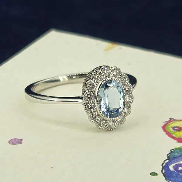 Aquamarine & Diamond Ring in 18ct White Gold- Front View 