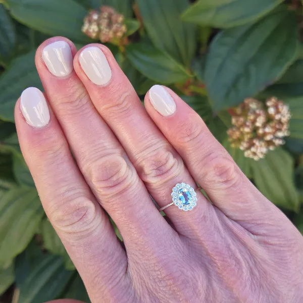 Aquamarine & Diamond Ring in 18ct White Gold- Magnified 
