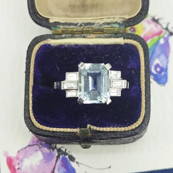 Art Deco Aquamarine & Diamond Ring in Platinum- Side View 