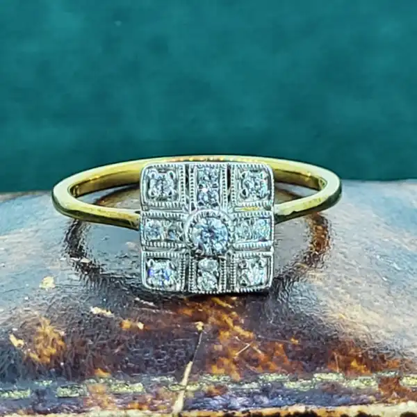 Art Deco Style Diamond Ring -art-deco-diamond-cluster-ring.webp