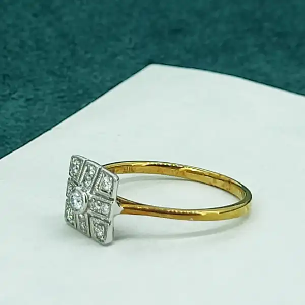 Art Deco Style Diamond Ring -art-deco-diamond-cluster-ring.webp