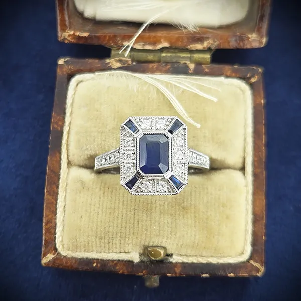 Antique Engagement Rings