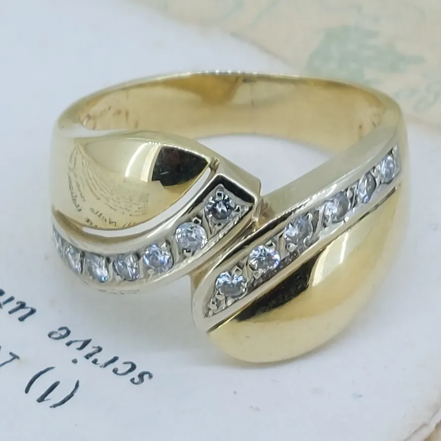 18ct Yellow Gold Diamond Dress Ring-diamond-pinky-ring-dublin.webp