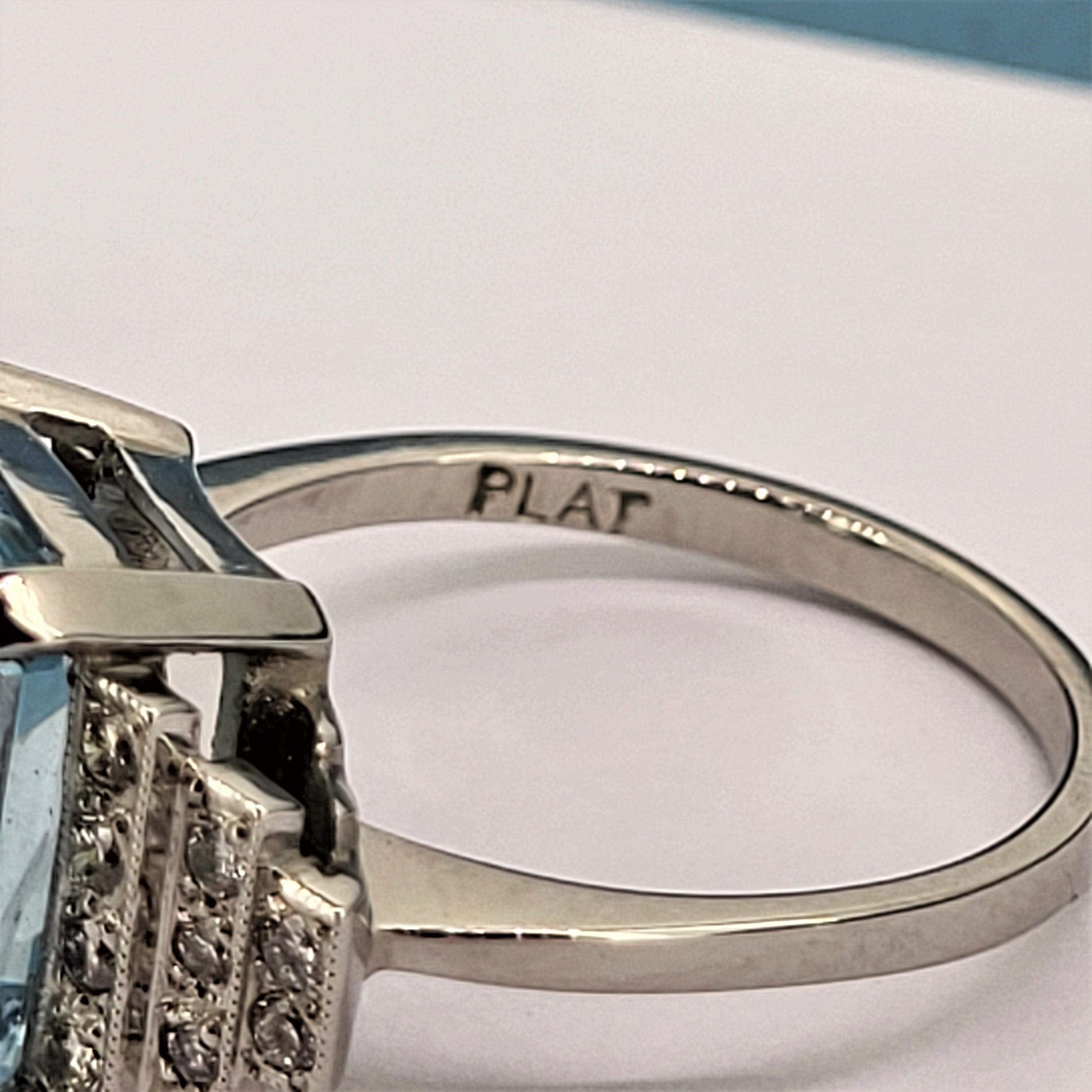 img/jewellery/ringsplatinum-aquamarine-art-deco-ring-with-diamonds.jpg