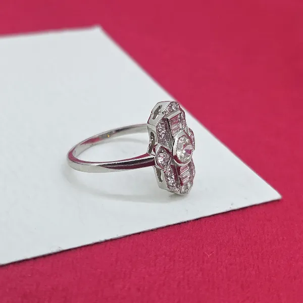 Art Deco Diamond Ring in Platinum - Crown View 