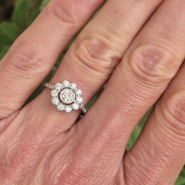 Platinum Cluster Daisy Ring-platinum-diamond-daisy-cluser-1.06cts.webp