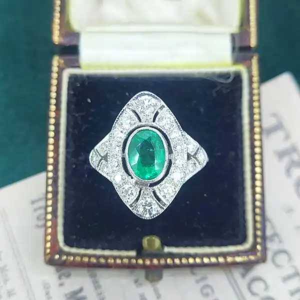 Exquisite Emerald and Diamond Art Deco Ring in Platinum-platinum-emerald-diamond-art-deco-ring-size-n.webp