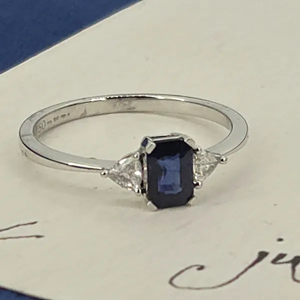 Sapphire and Diamond Trilogy Ring in 18ct White Gold- Crown View 
