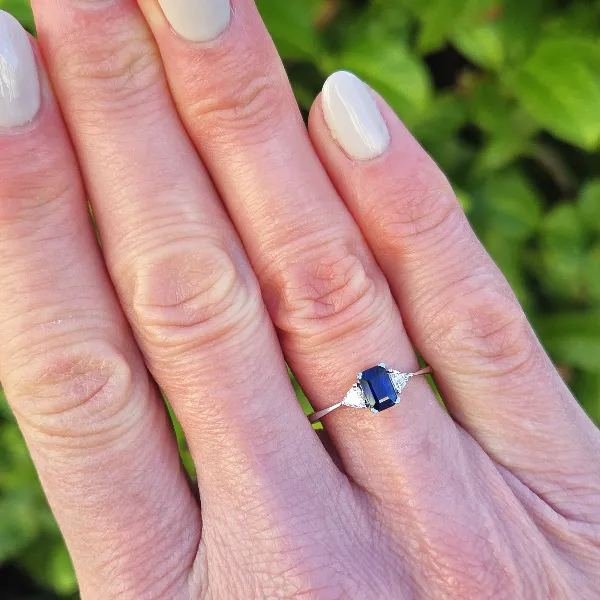 Sapphire and Diamond Trilogy Ring in 18ct White Gold-Original 