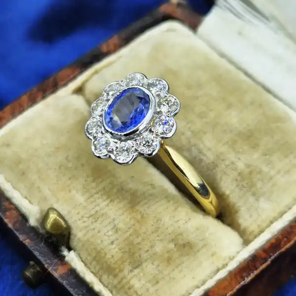 Vintage Sapphire & Diamond Ring in 18ct Gold-vintage-sapphire-and-diamond-cluster-ring-size-n.webp