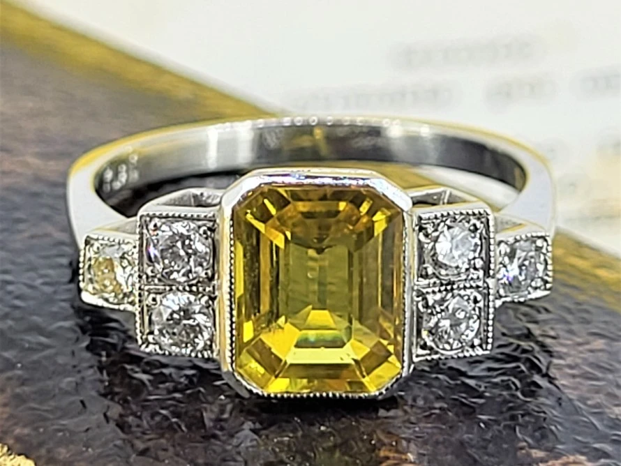 Close-up of a 1920s Art Deco diamond ring
