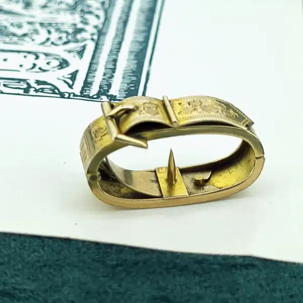 Date 1916-1917! 9ct Gold Antique Scarf Clip-9ct-antique-scarf-clip-engraved.webp