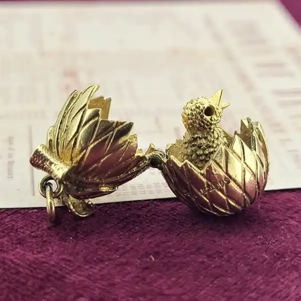 9ct Gold Moveable Chick Charm-9ct-gold-chick-charm.webp
