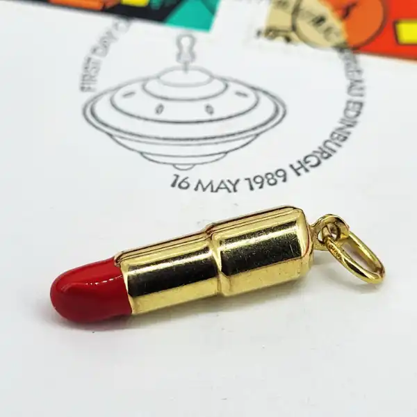 9ct Gold Red Lipstick Charm-9ct-yellow-gold-lipstick-charm.webp