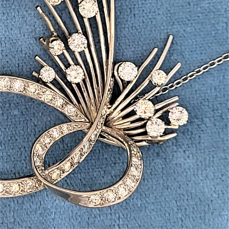 18ct Gold & Diamond Brooch-fancy-diamond-brooch-dublin.webp