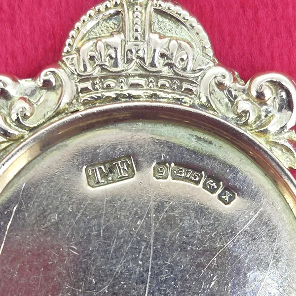Date 1922! Round Antique Medal by Thomas Fattorini- Close Up 
